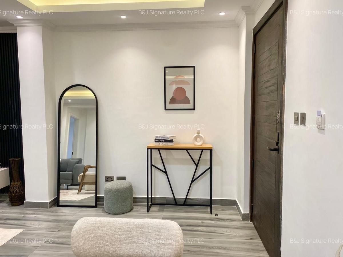 Serviced 1 Bed Apartment with En Suite in Brookside - 5