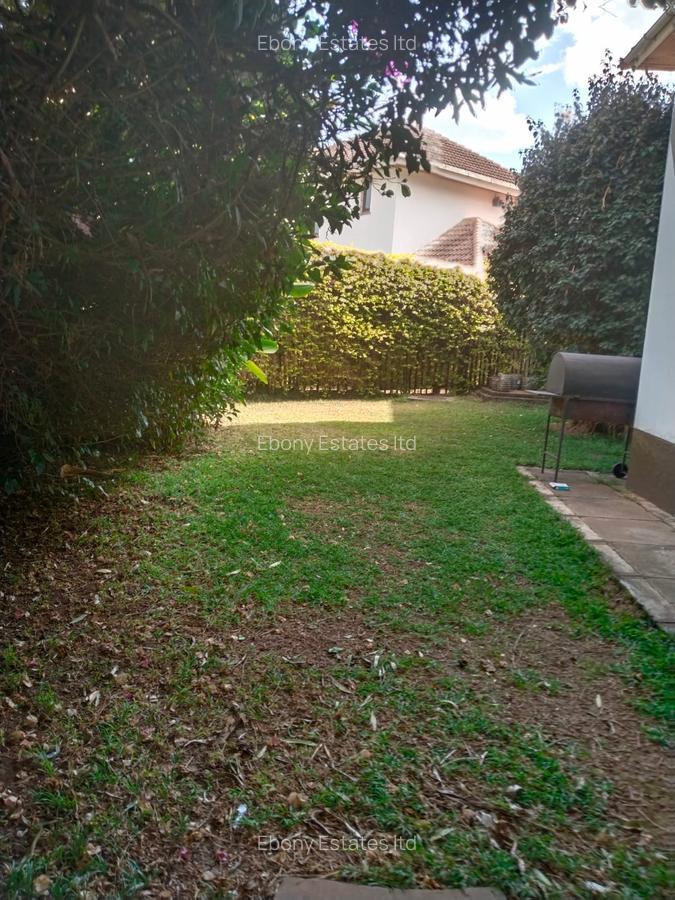 4 Bed Townhouse with En Suite in Lavington - 12