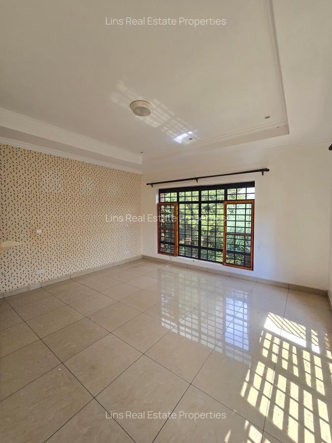 4 Bed Townhouse with En Suite in Runda - 17