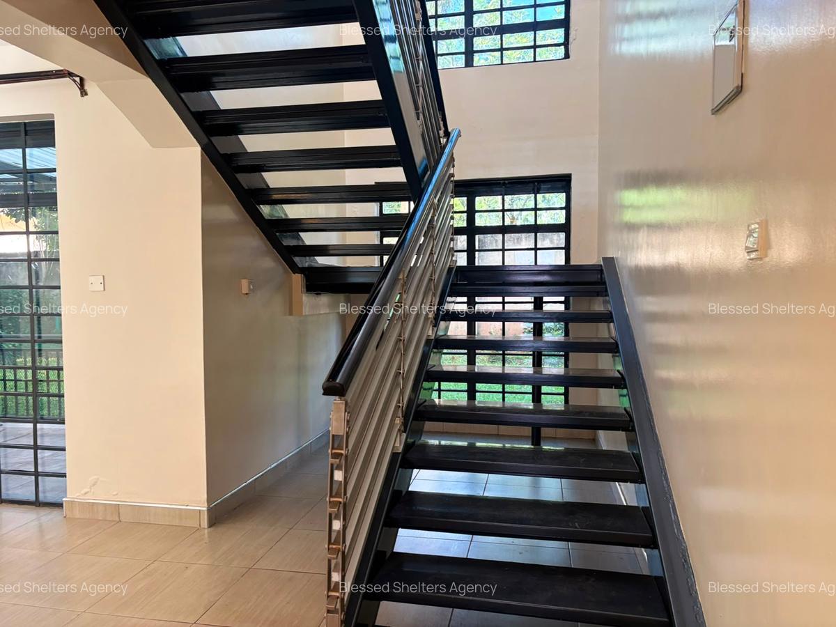 4 Bed Villa with En Suite in Kiambu Road - 12