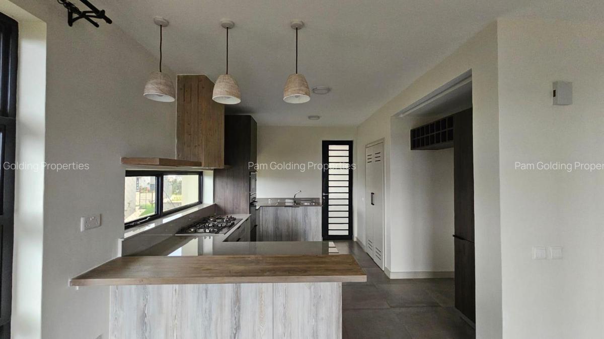 4 Bed House with En Suite at Tilisi Views - 6