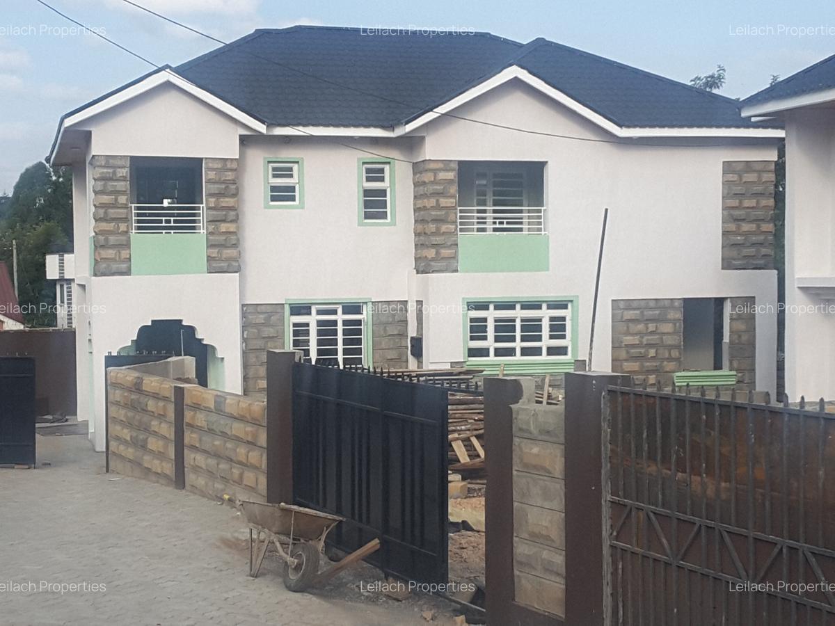 4 Bed House with En Suite in Ngong - 1