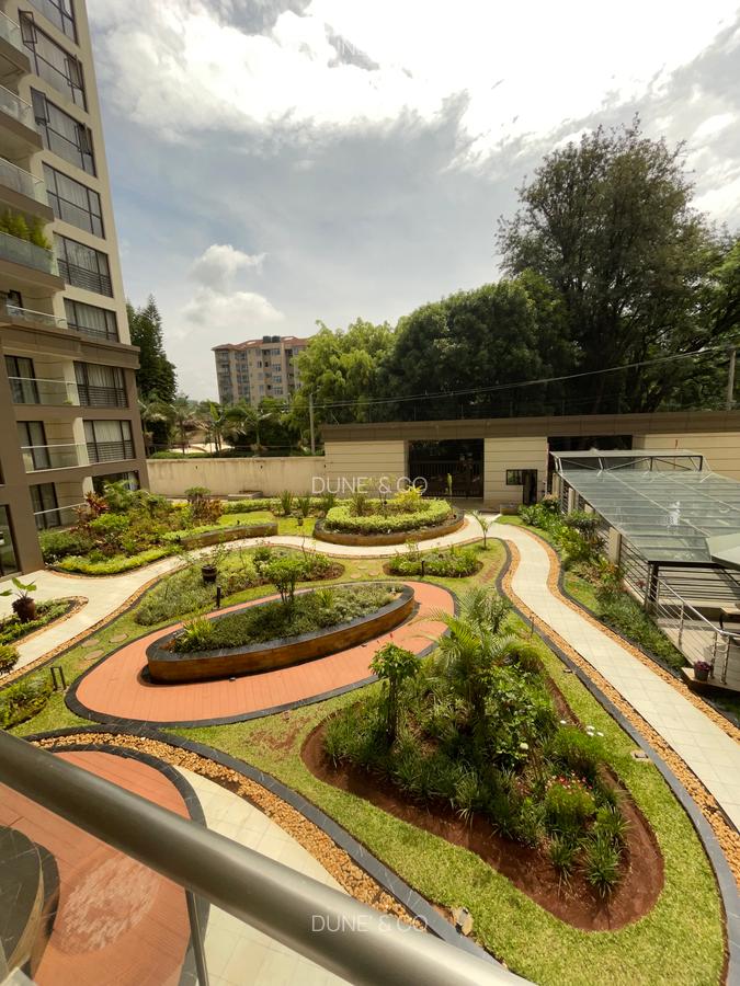 2 Bed Apartment with En Suite in Riverside - 3