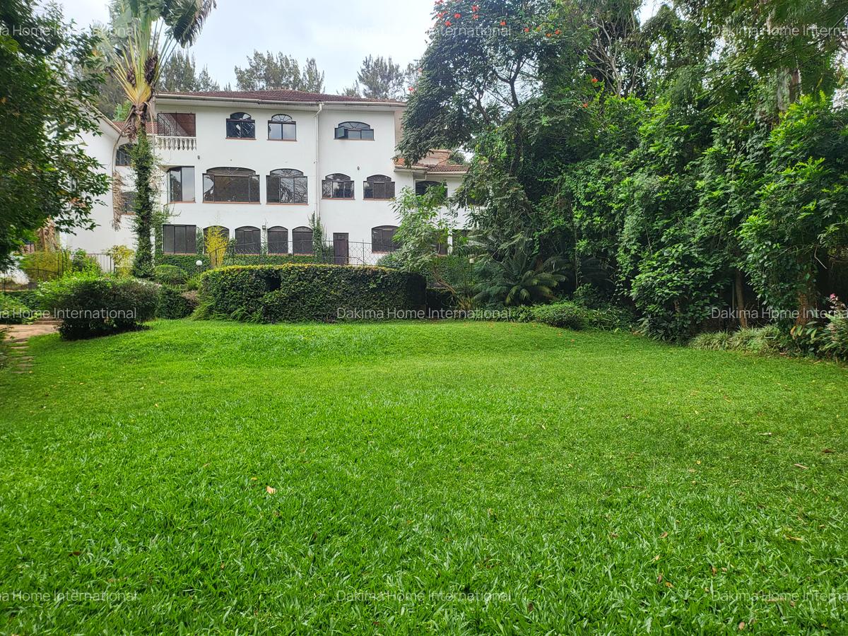 5 Bed Townhouse with En Suite in Nyari - 20