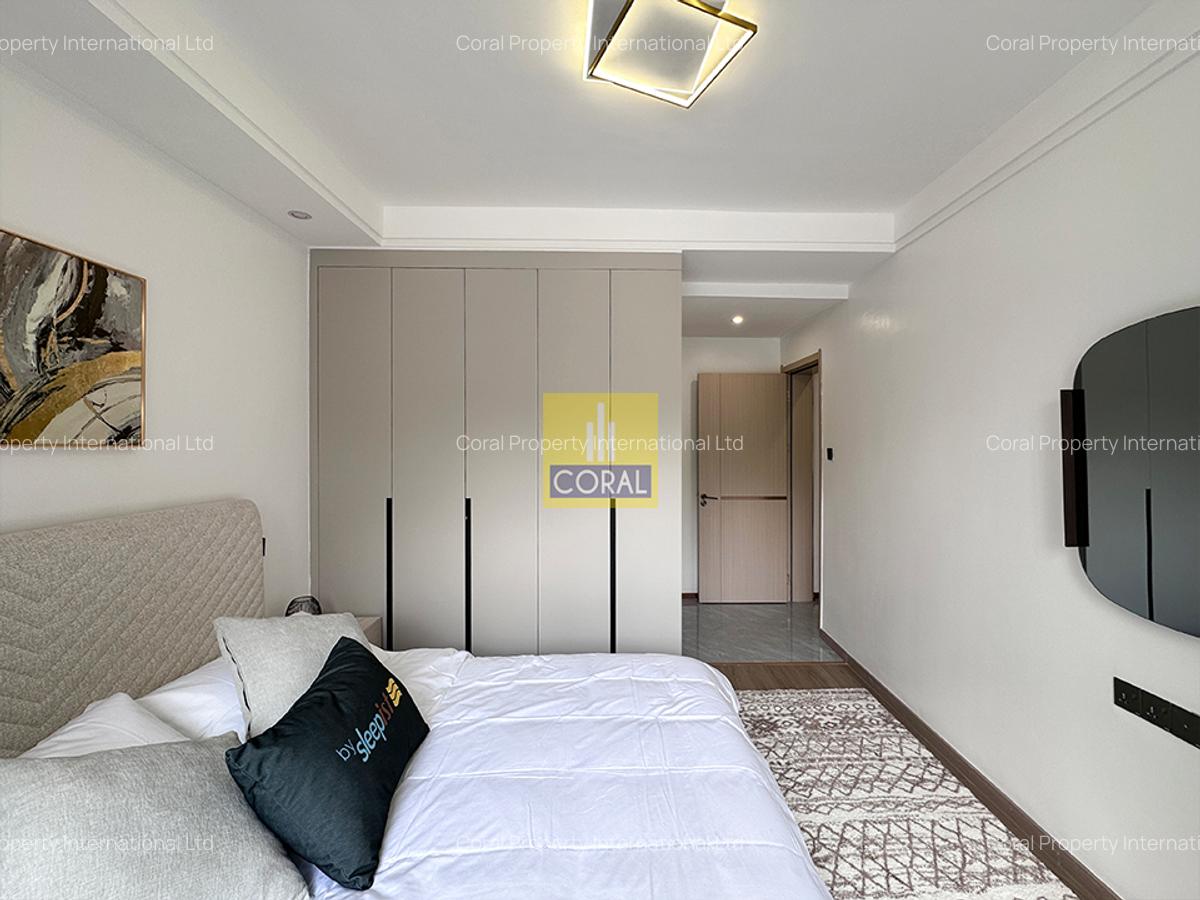 2 Bed Apartment in Riverside - 4