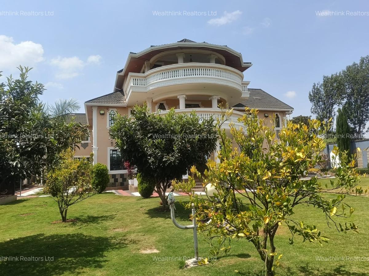 5 Bed House with En Suite at Runda - 1