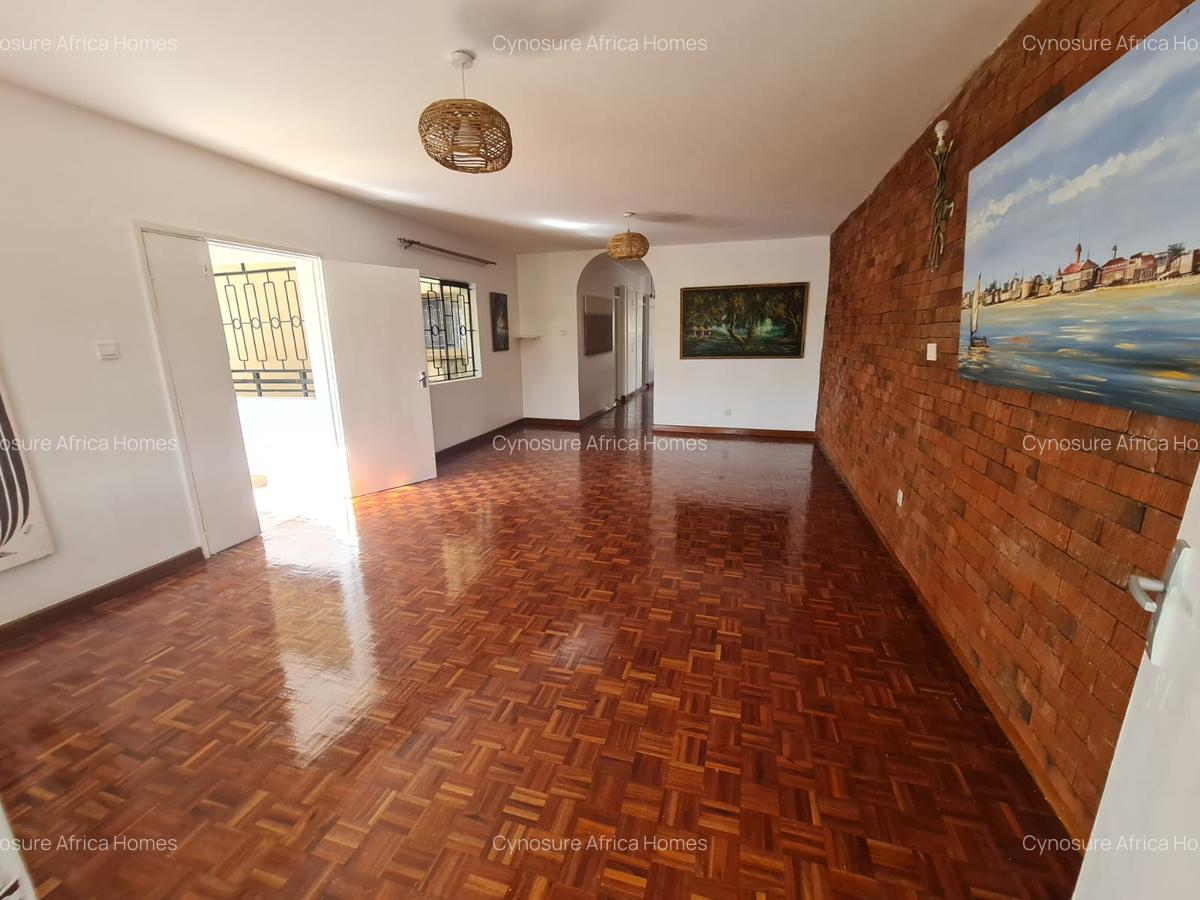 3 Bed Apartment with En Suite in Kilimani - 2