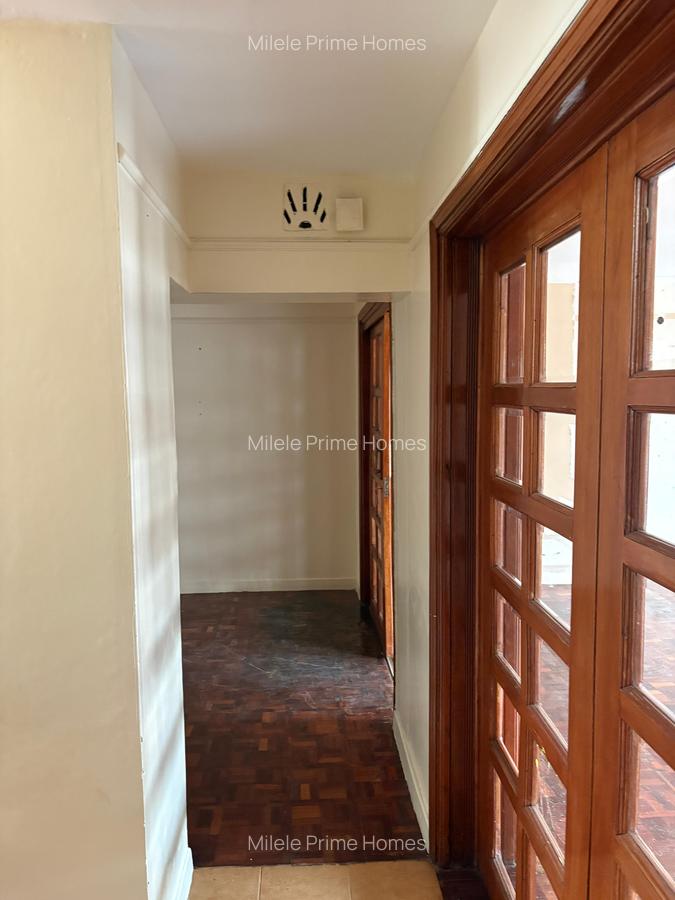 4 Bed Townhouse with En Suite at Matundu Lane - 5