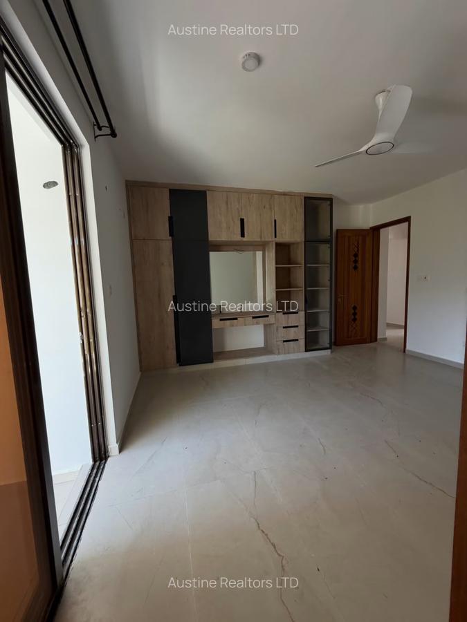 3 Bed Apartment with En Suite in Nyali Area - 13