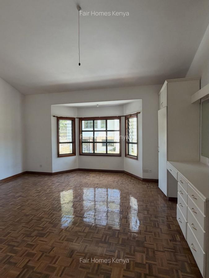 2 Bed Townhouse with En Suite at Mandera Road - 6