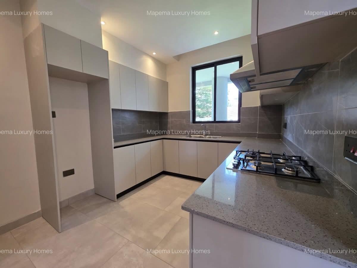 4 Bed Villa with En Suite at Bogani Road - 5