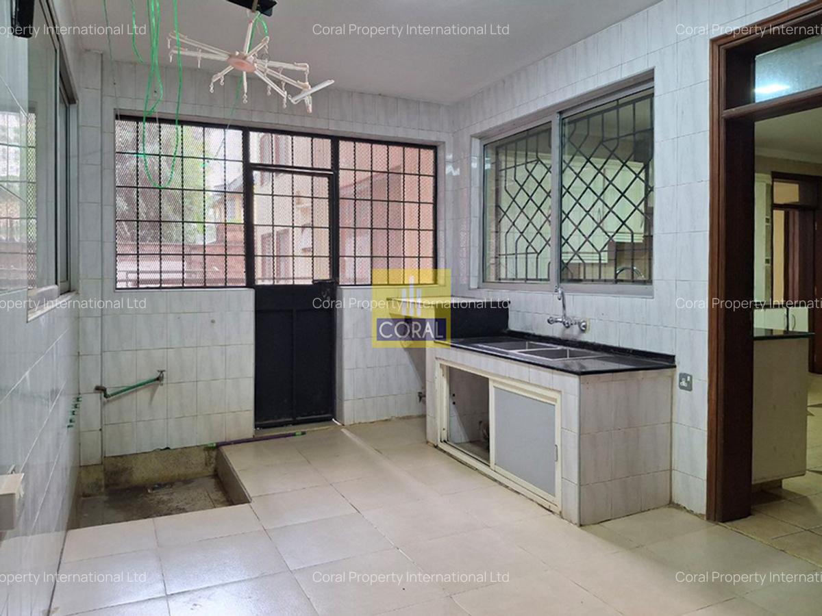 4 Bed Apartment in Westlands Area - 5