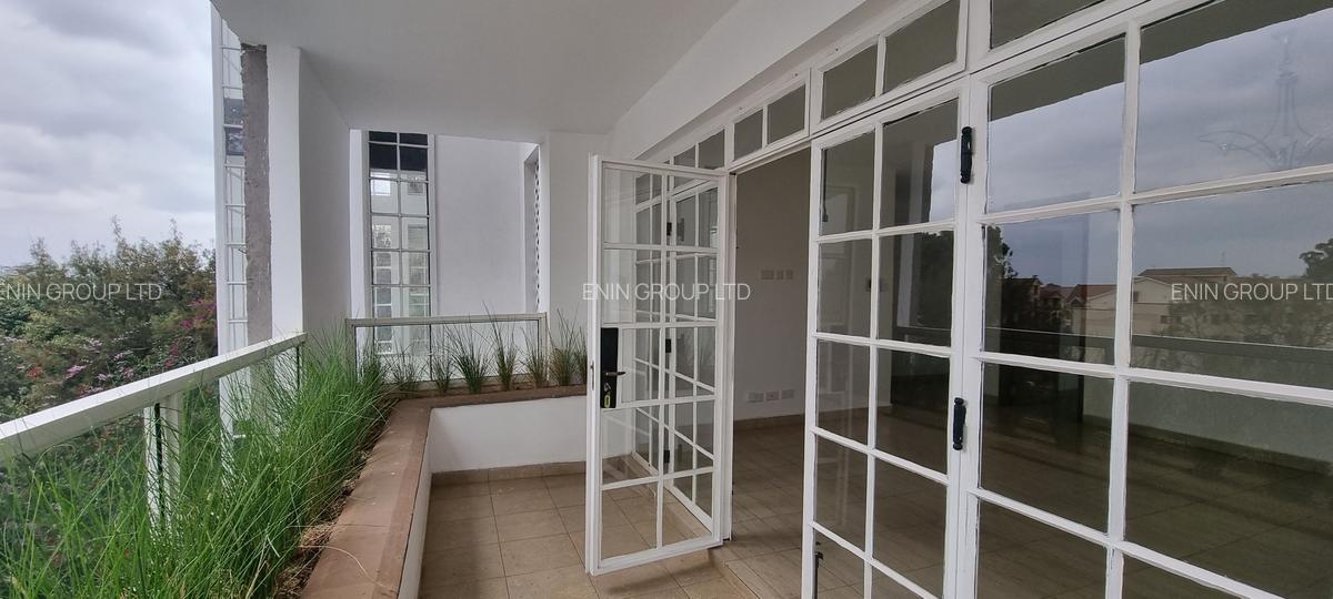 Serviced 3 Bed Apartment with En Suite at Valley Arcade - 19