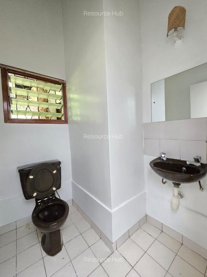 4 Bed House with En Suite at Lower Kabate - 13