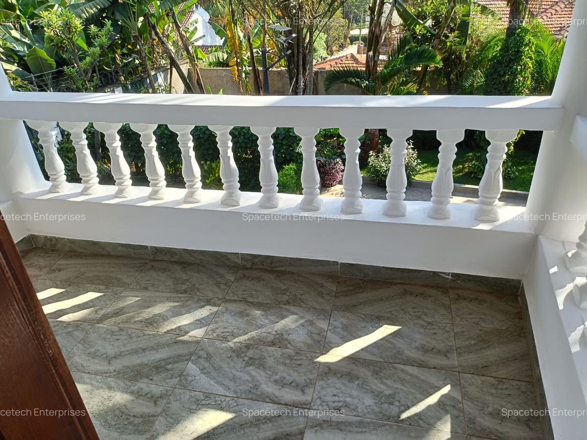 2 Bed House with En Suite in Runda - 18