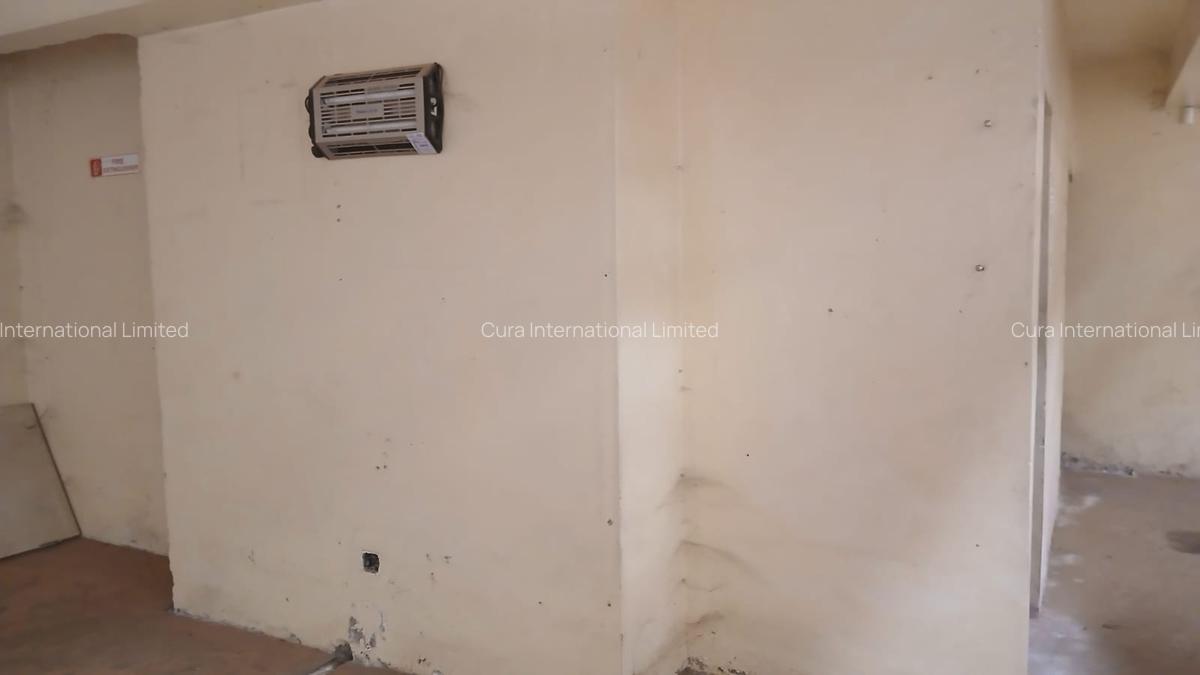 6,000 ft² Warehouse in Syokimau - 11