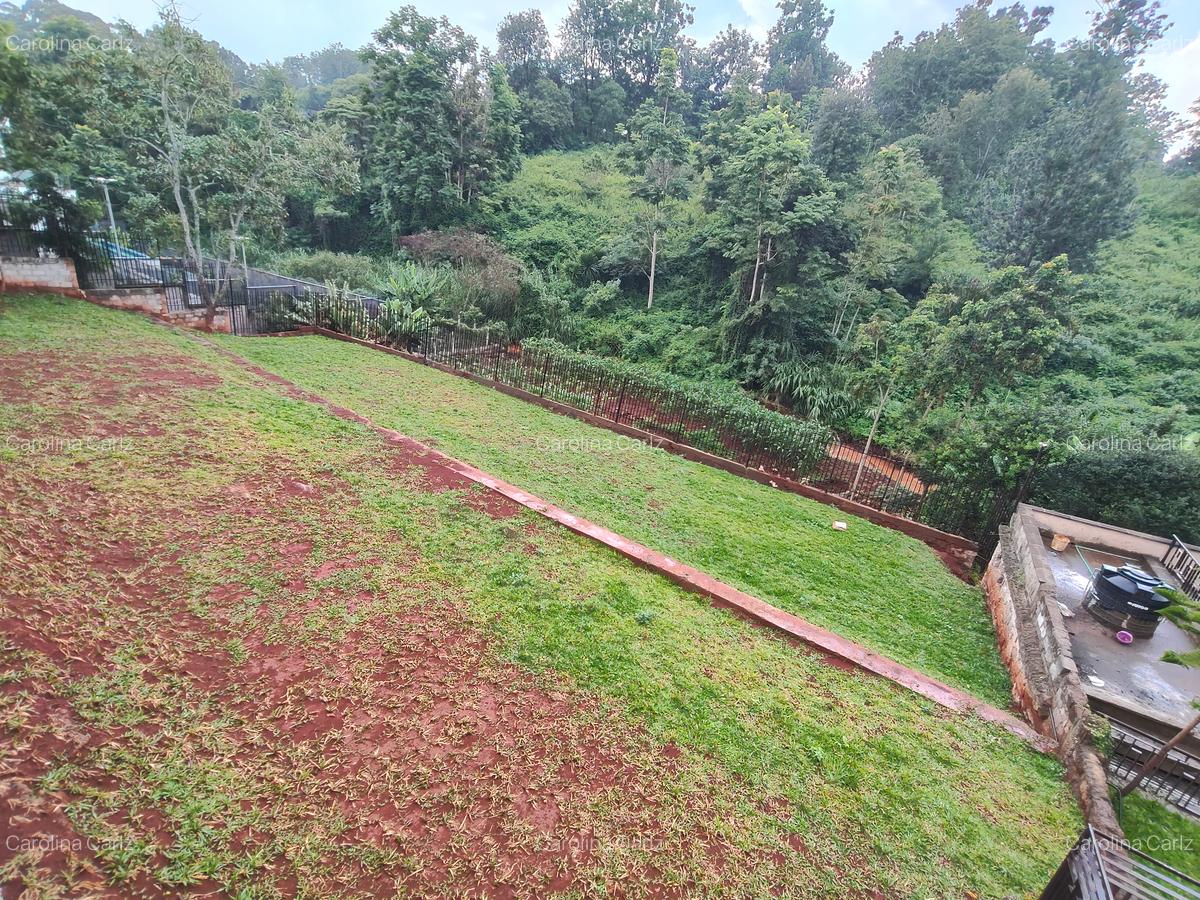 10 Bed House with En Suite at Off Redhill Link Road - 2