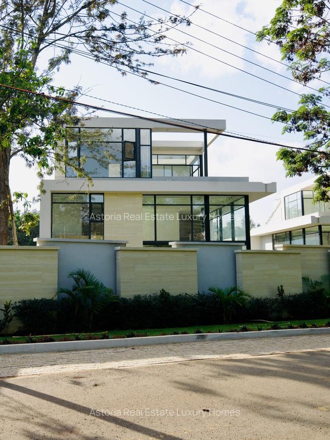 5 Bed Villa with En Suite at 2026-187 - 1