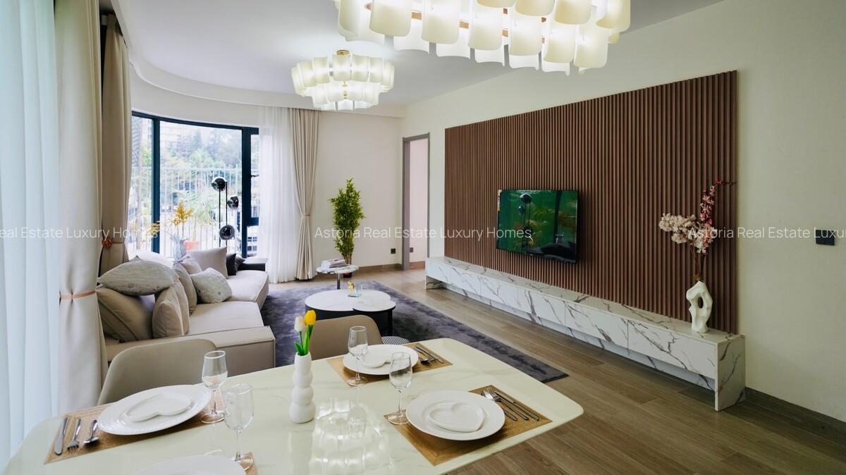 2 Bed Apartment with En Suite at 2026-262 - 11