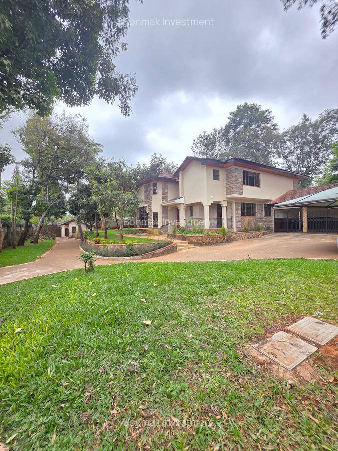 5 Bed House with En Suite at Old Runda - 5
