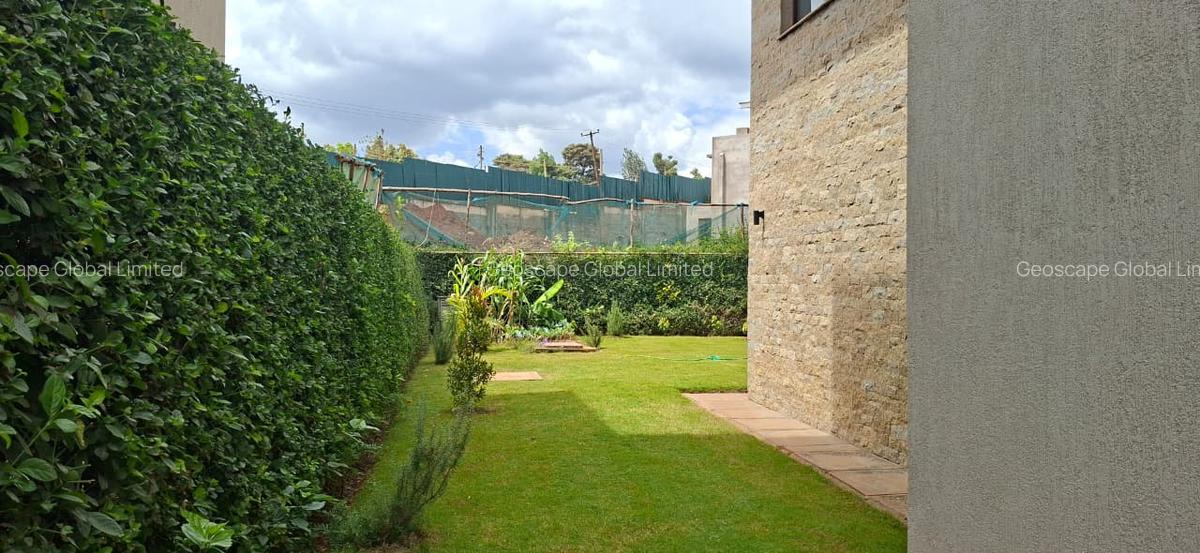 4 Bed House with En Suite in Runda - 7