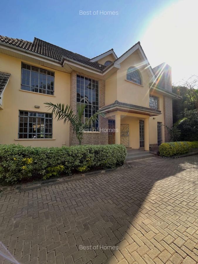 5 Bed Townhouse in Lavington - 1