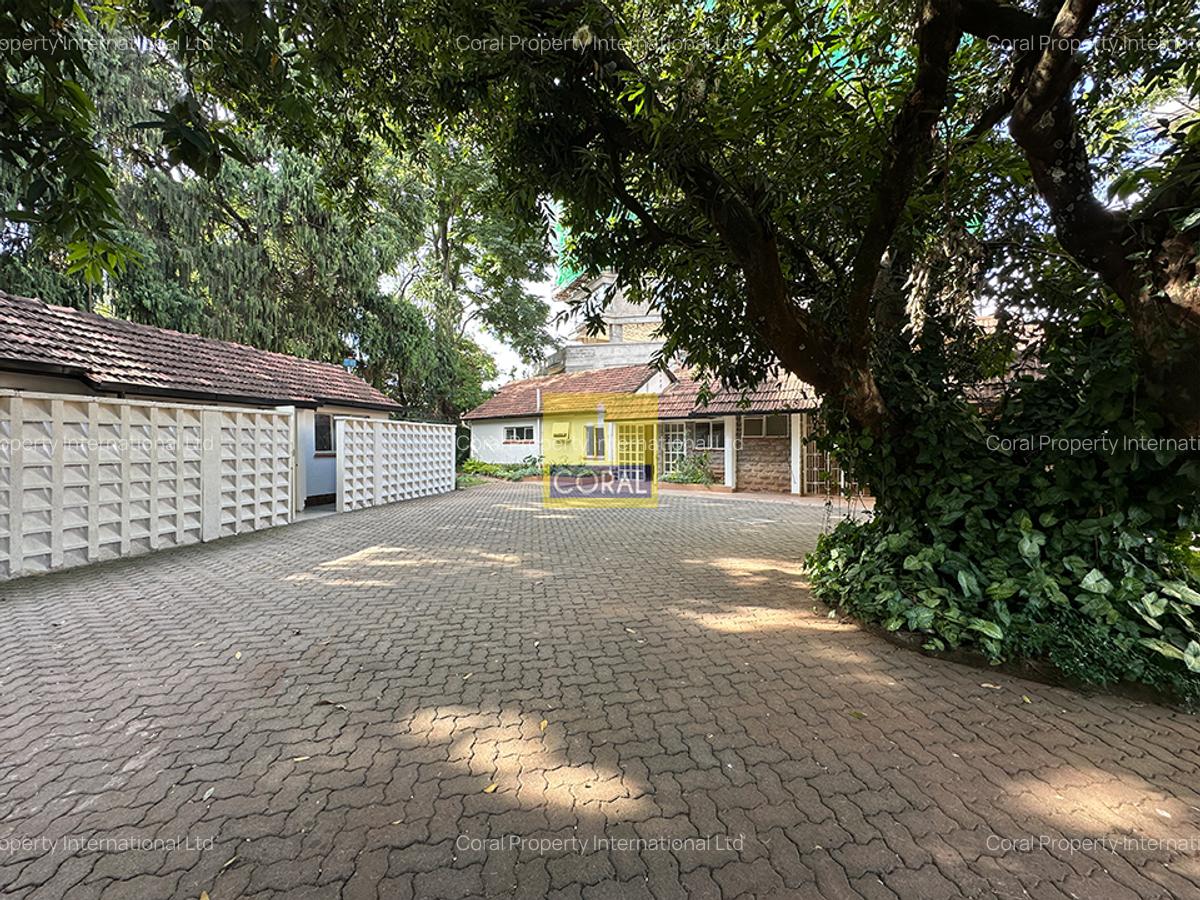Commercial Property in Brookside - 18