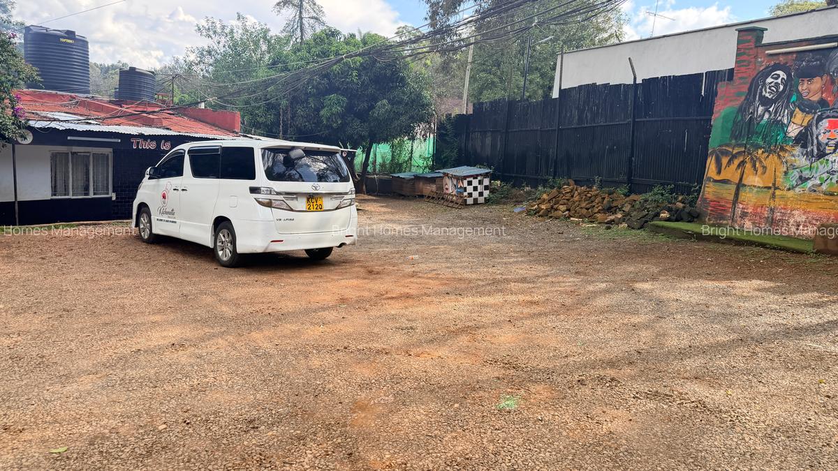 Commercial Property with Parking in Lavington - 5