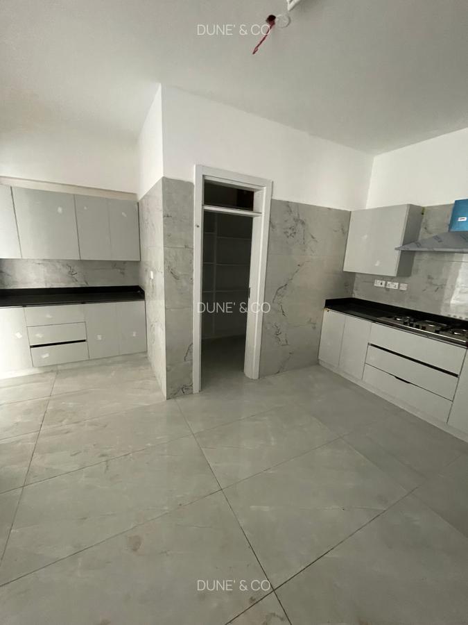 3 Bed Apartment with En Suite in Westlands Area - 7