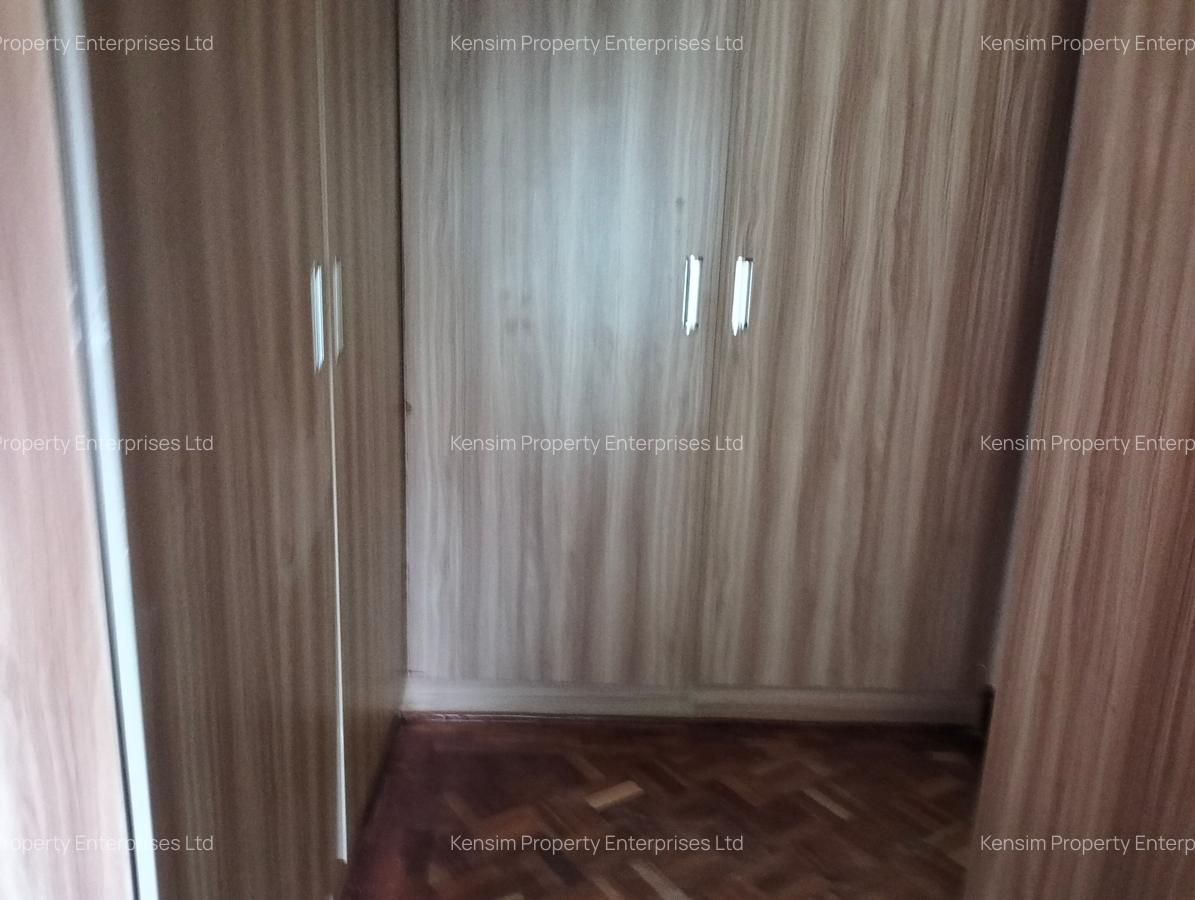 5 Bed Townhouse with En Suite in Runda - 16