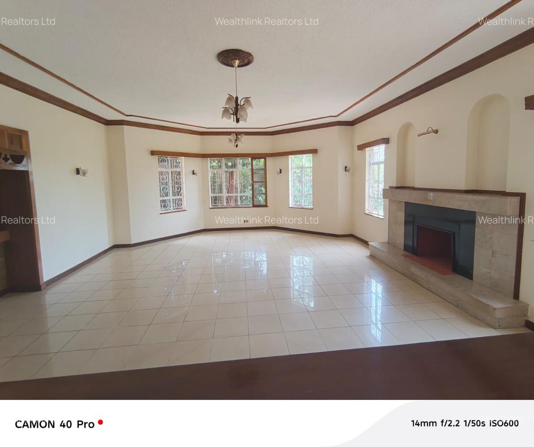 4 Bed House with En Suite at Gigiri - 12