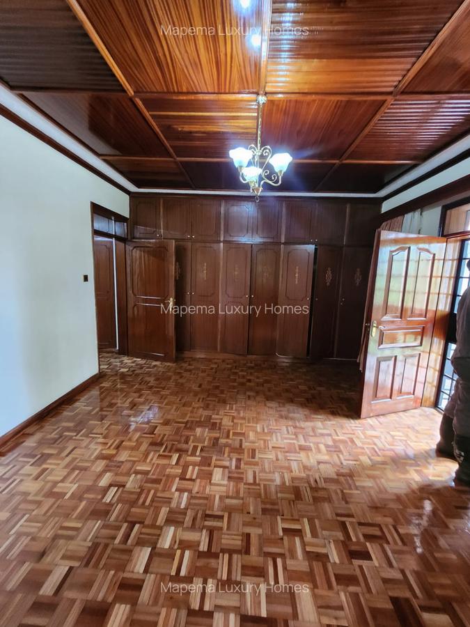 5 Bed House with En Suite at Hardy Area - 4