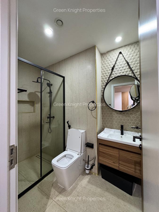 Serviced 3 Bed Apartment with En Suite in Westlands Area - 11