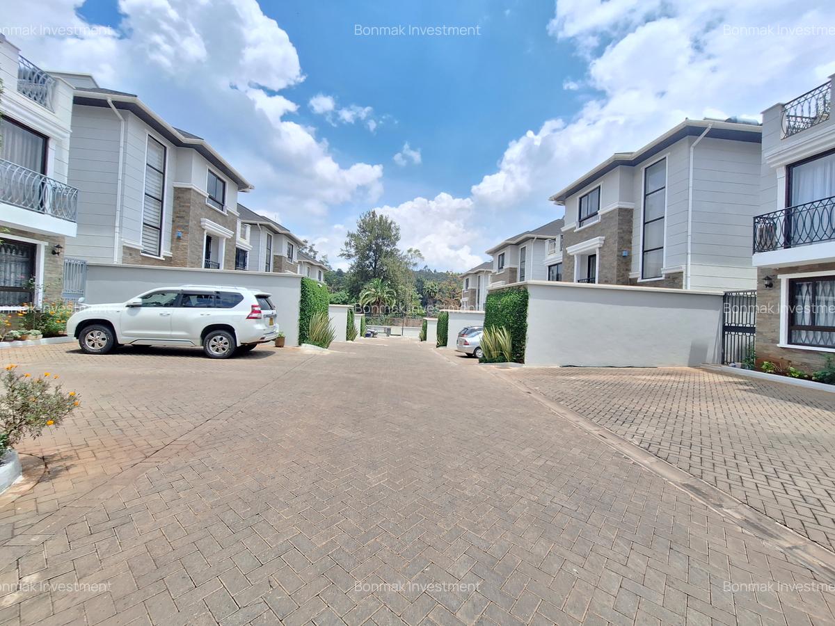 5 Bed Townhouse with En Suite at Peponi Road - 2