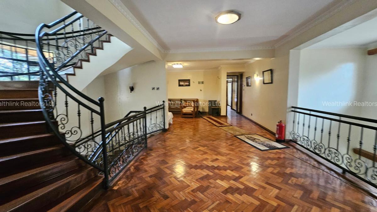 5 Bed House with En Suite at Gigiri - 17