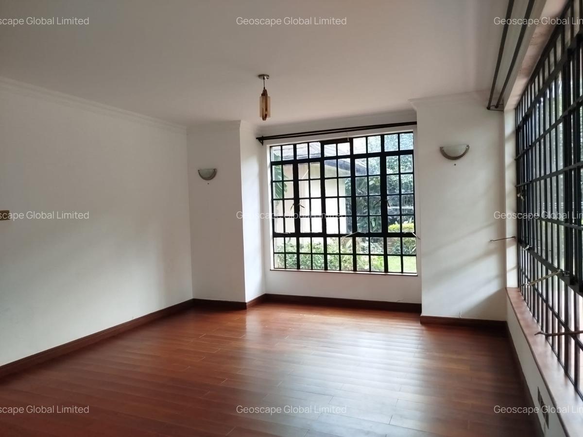4 Bed House with En Suite in Karen - 12