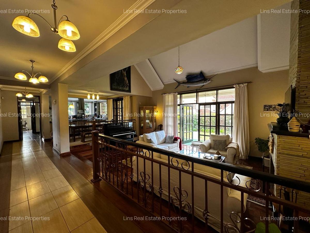 4 Bed Townhouse with En Suite in Rosslyn - 8