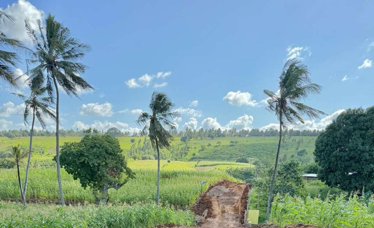 2.41 ac Land at Makonde Rd - 16