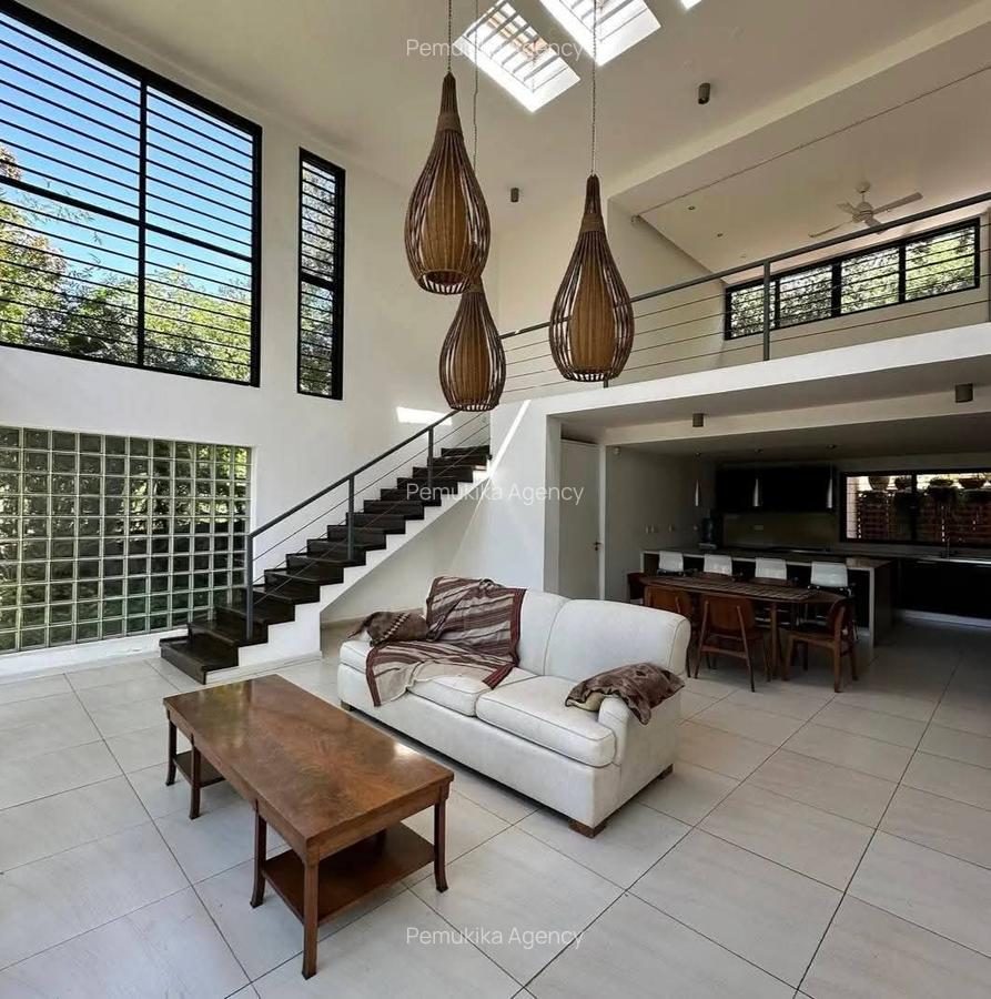 2 Bed Townhouse with En Suite in Muthaiga - 11