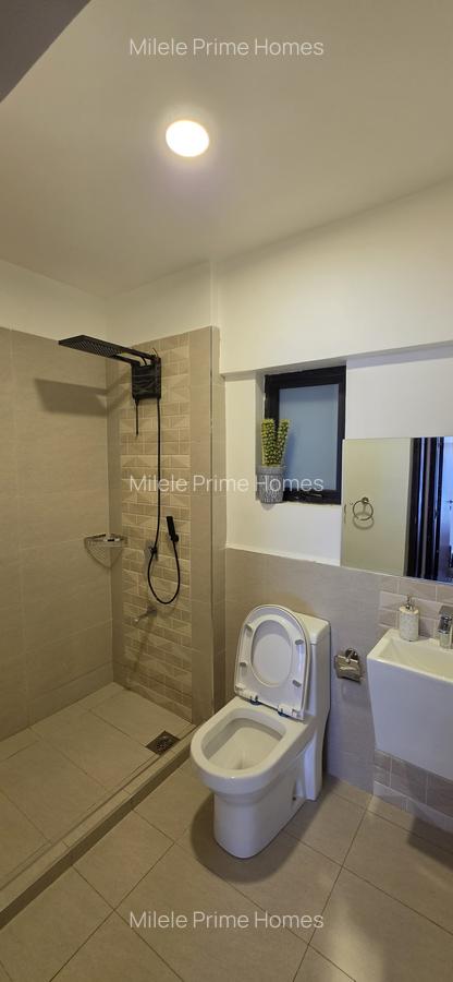 Serviced 2 Bed Apartment with En Suite at Two Rivers - 8