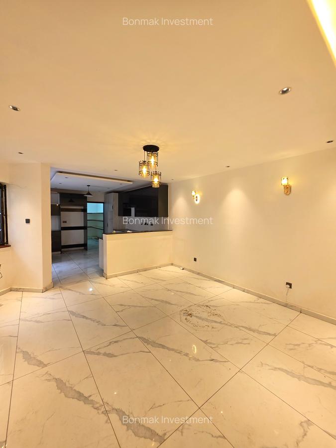 5 Bed Townhouse with En Suite at Lavington Green - 14