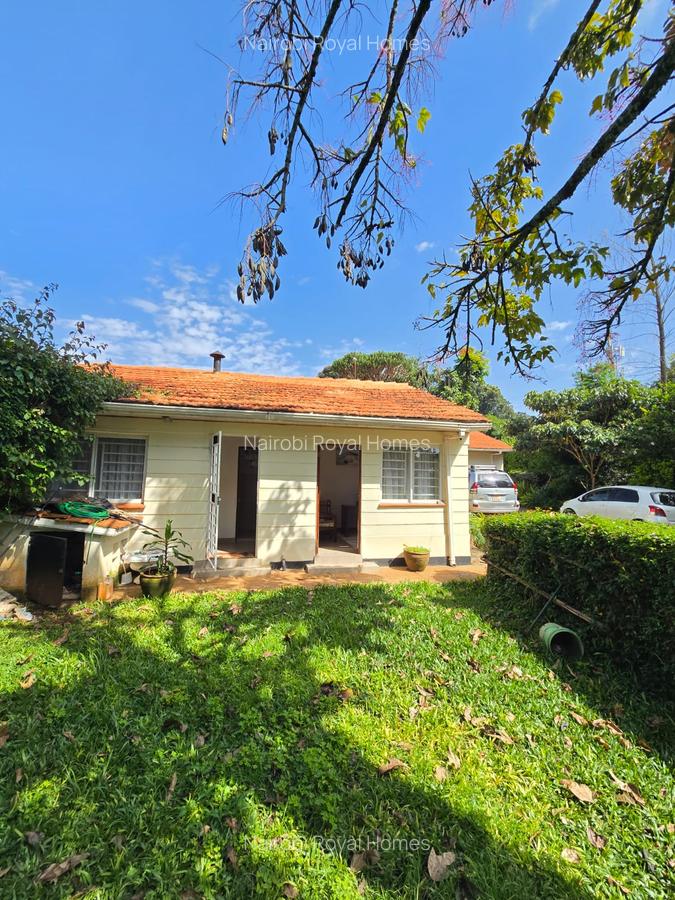 4 Bed House with En Suite at Loresho Road - 12