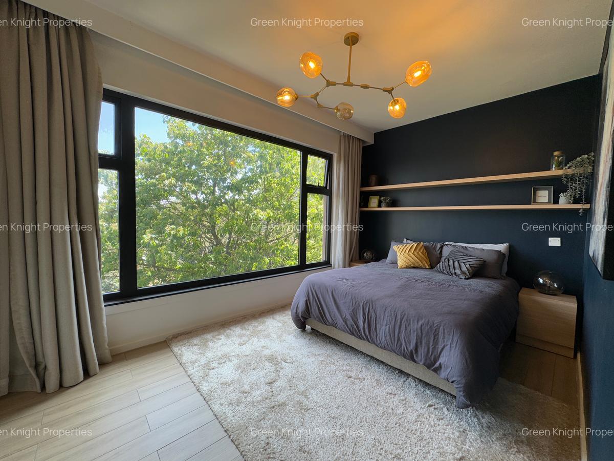Serviced 2 Bed Apartment with En Suite in Lavington - 9