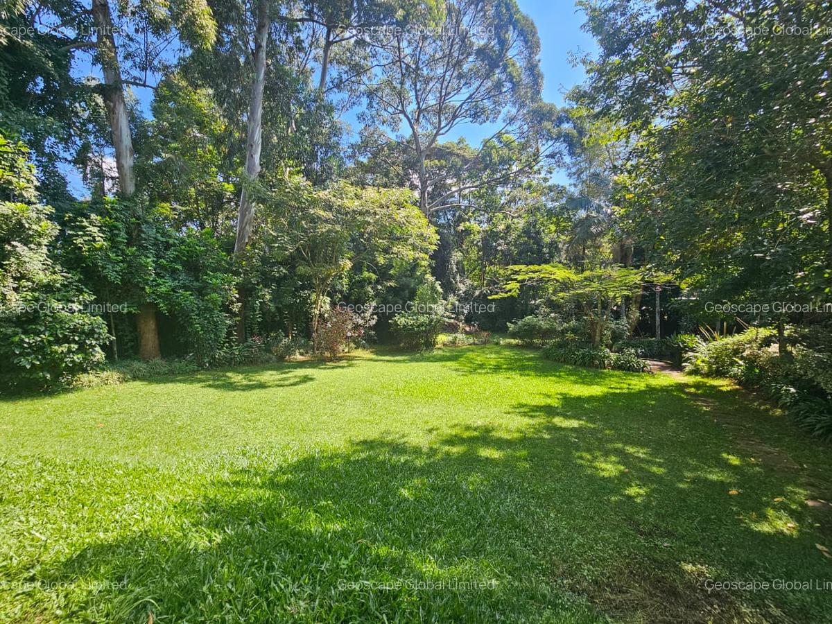 4 Bed House with En Suite in Nyari - 3