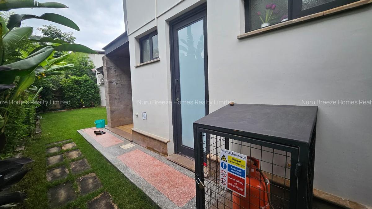 3 Bed House with En Suite in Kiambu Road - 8