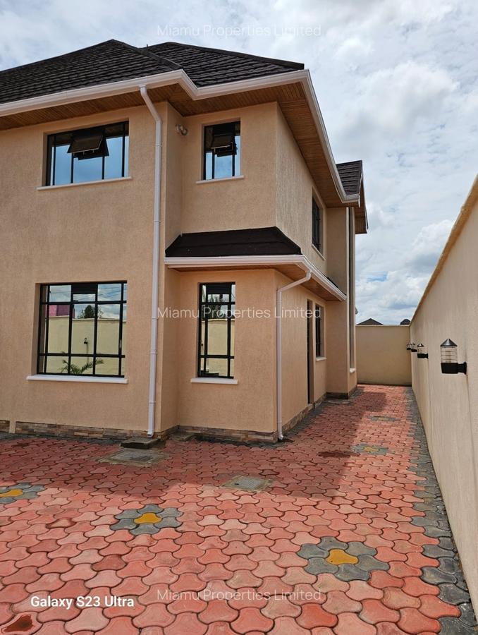 4 Bed House with En Suite at Karunguro - 3
