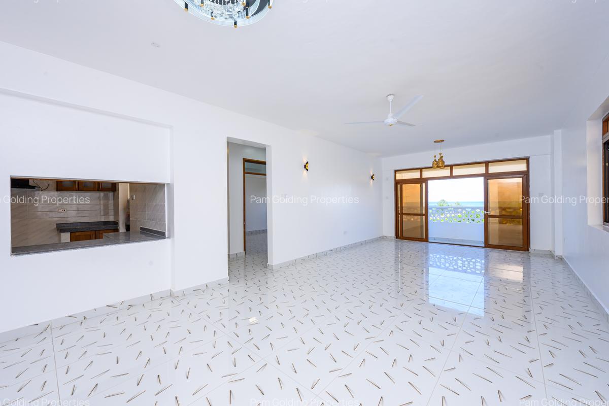 3 Bed Apartment with En Suite at Pwani Road - 4