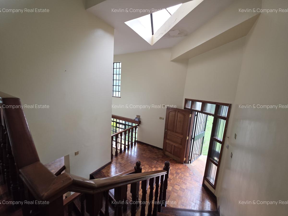 4 Bed Townhouse with En Suite in Kitisuru - 18