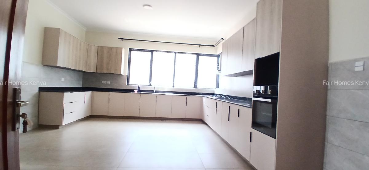 6 Bed Townhouse with En Suite at Kibagare Way - 16