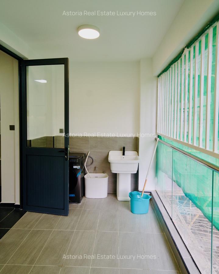 5 Bed Apartment with En Suite at 2026-406 - 20
